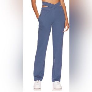 Revolve Superdown Elise Criss Cross Waist Cutout Joggers Pants - Large
